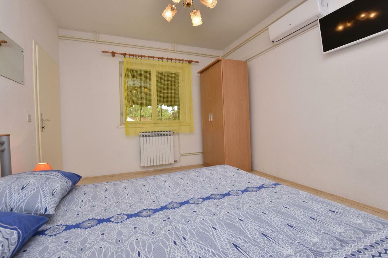 Apartment Dijo I プリモシュテン エクステリア 写真